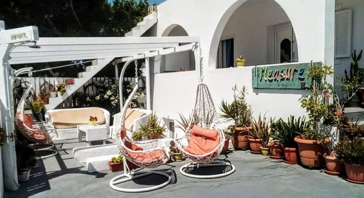 Pleasure Seaside Rooms Perissa  Exterior foto