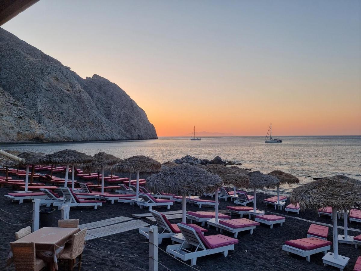 Pleasure Seaside Rooms Perissa  Exterior foto